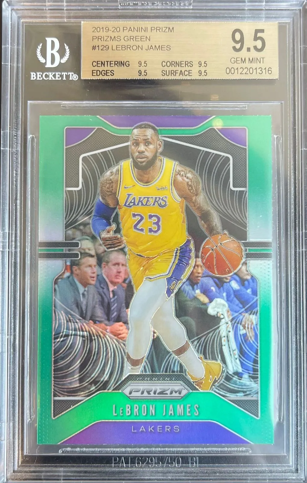 2019-2020 Panini Prizm Prizms Green #129 Lebron James graded by Beckett (9.5)