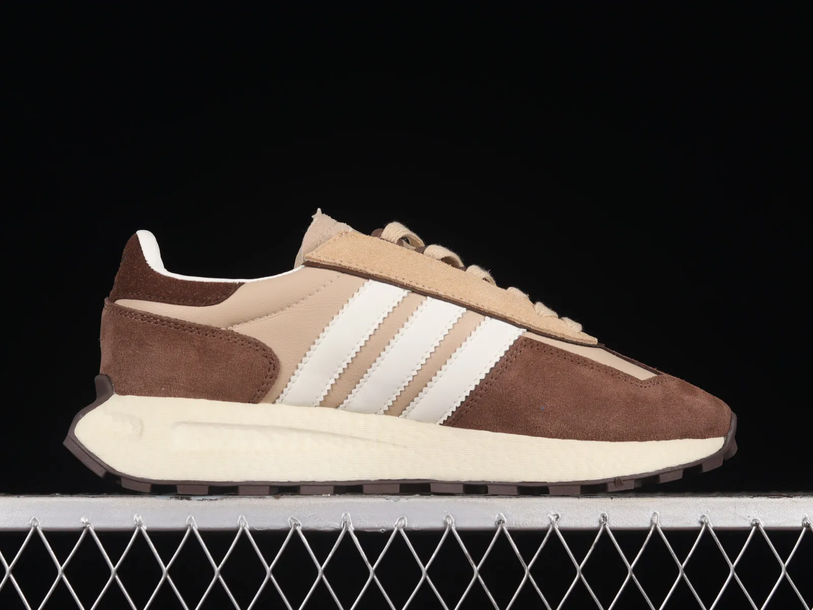 Adidas Originals Retropy E5 Dark Brown Cloud White HO3697