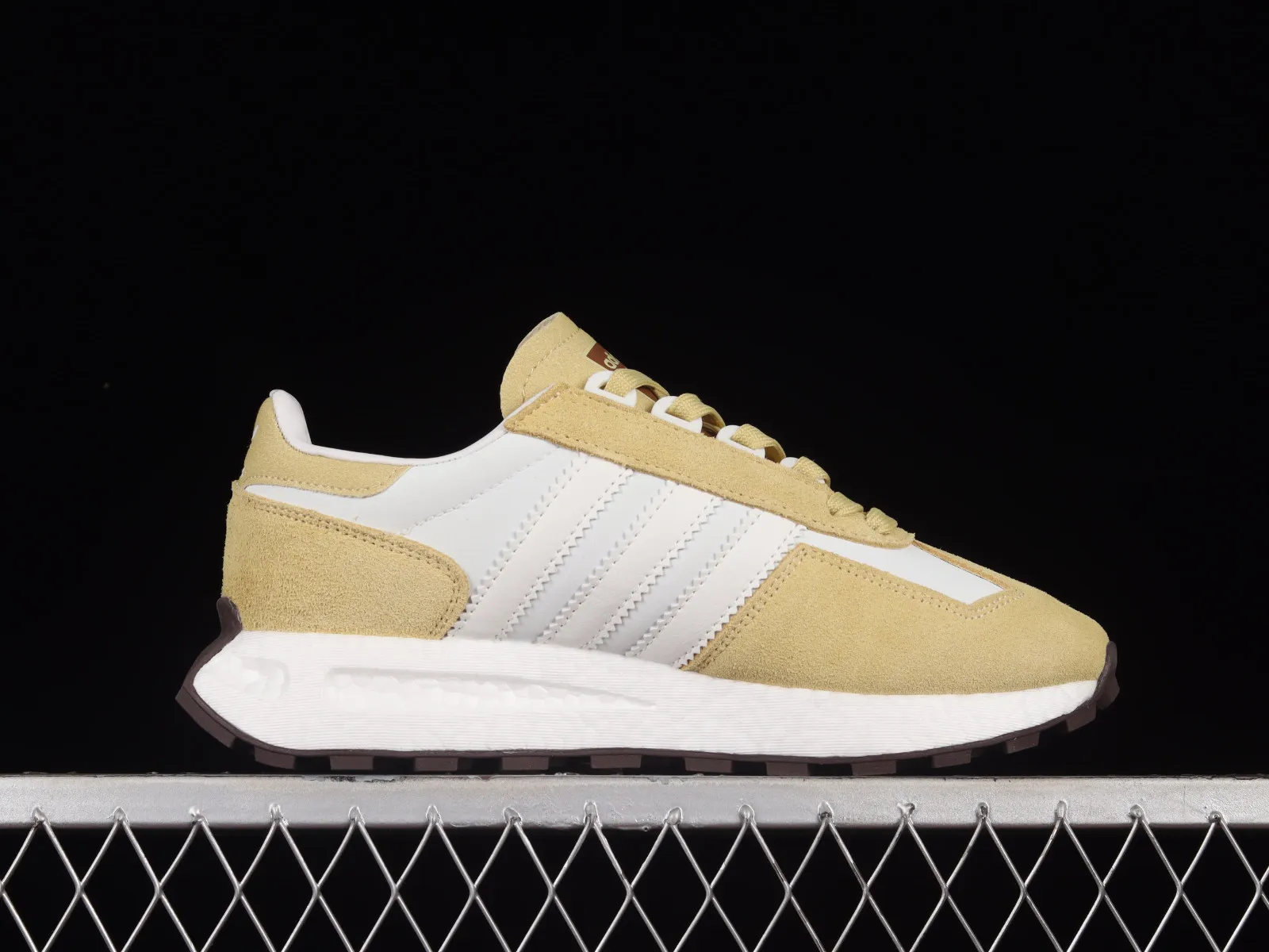 Adidas Retropy E5 Cloud White Yellow Brown GY9919