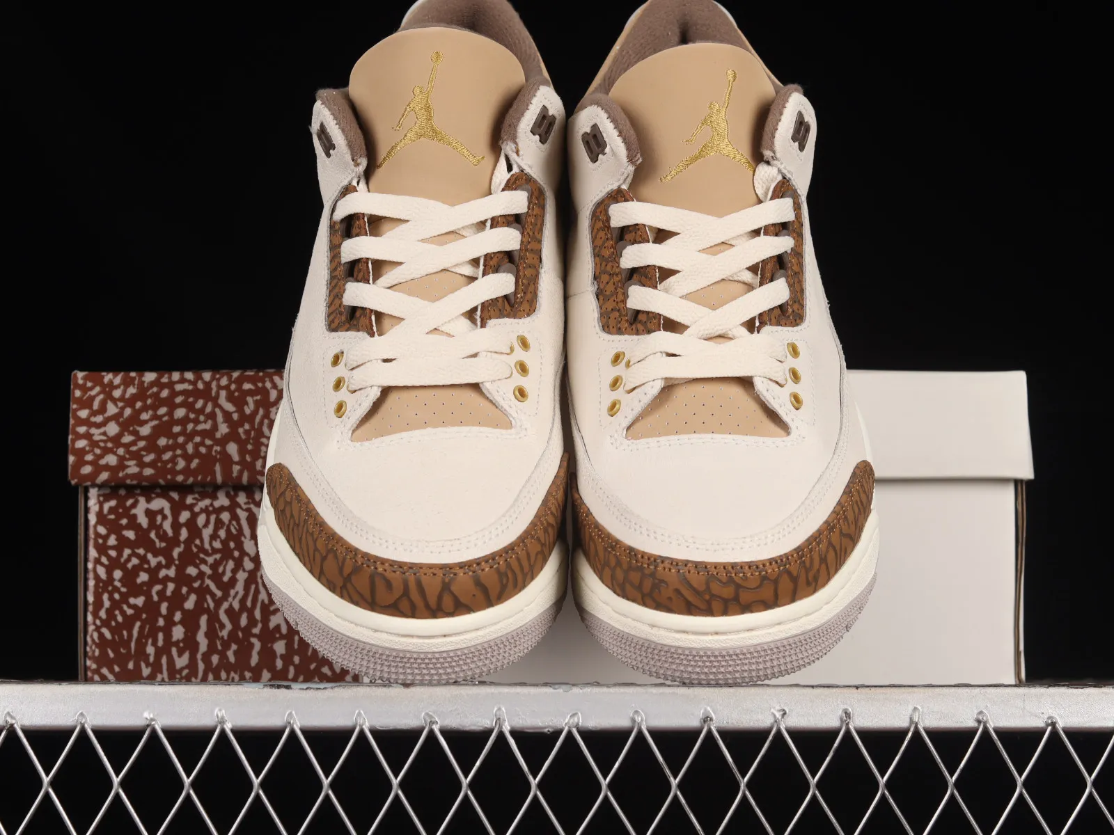 Air Jordan 3 Palomino Mockup Light Orewood Brown Metallic Gold CT8532-102