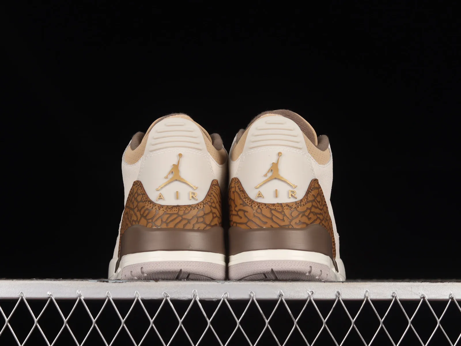 Air Jordan 3 Palomino Mockup Light Orewood Brown Metallic Gold CT8532-102