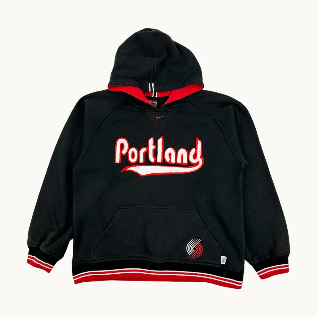 Black 90s NIKE Team Portland Spellout Hoodie Sweatshirt (S)