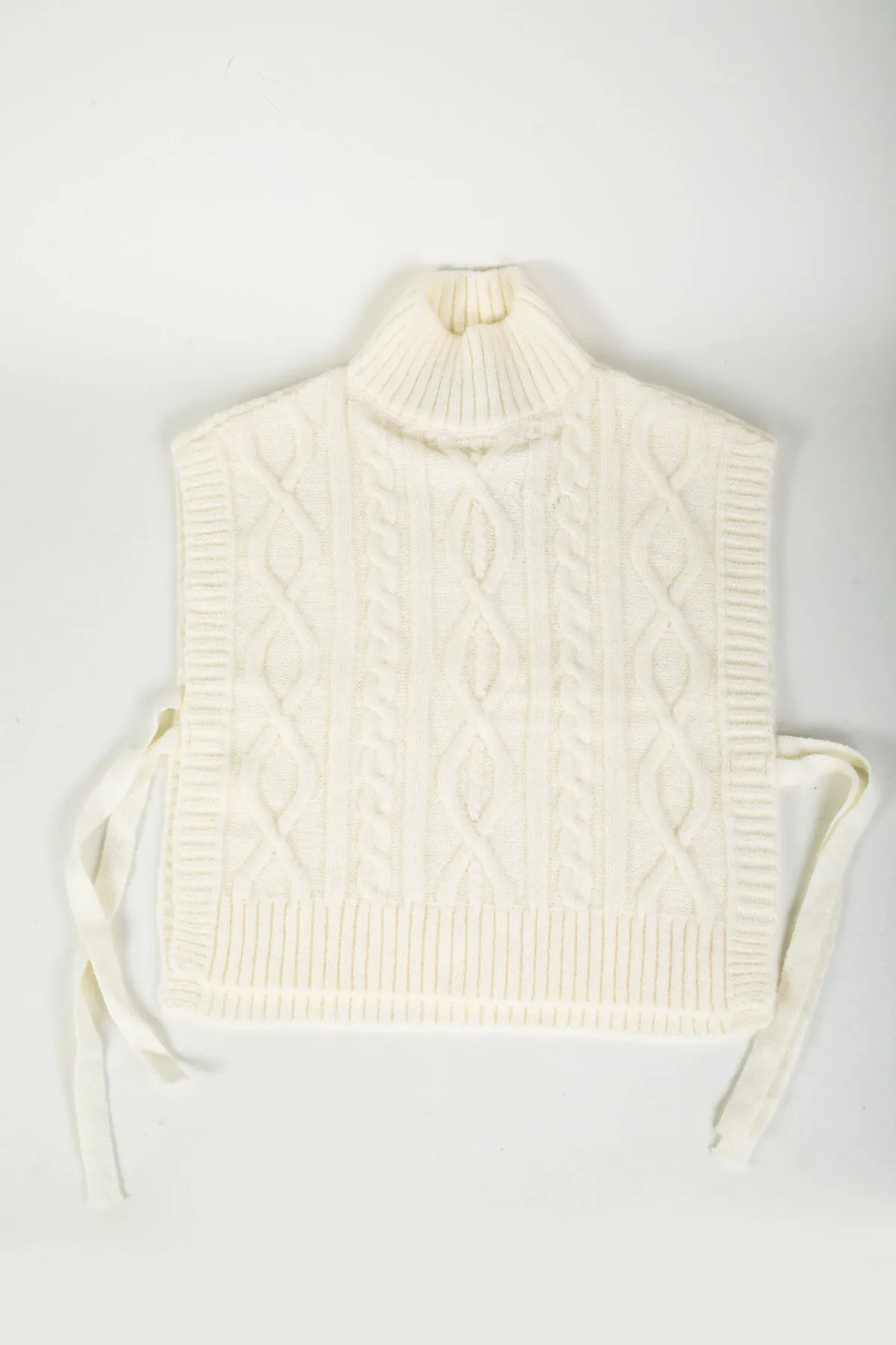 Cable Knit Vest in Cream