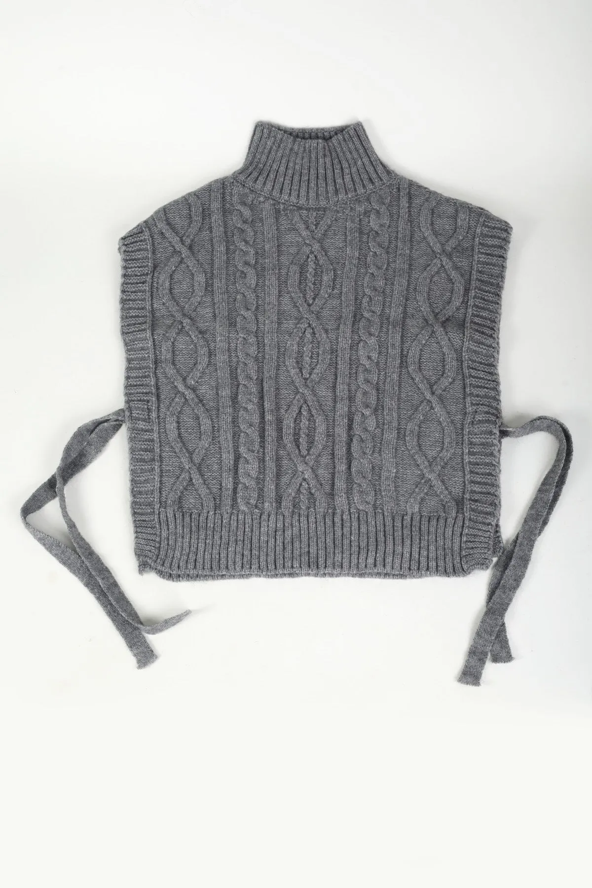 Cable Knit Vest in Grey