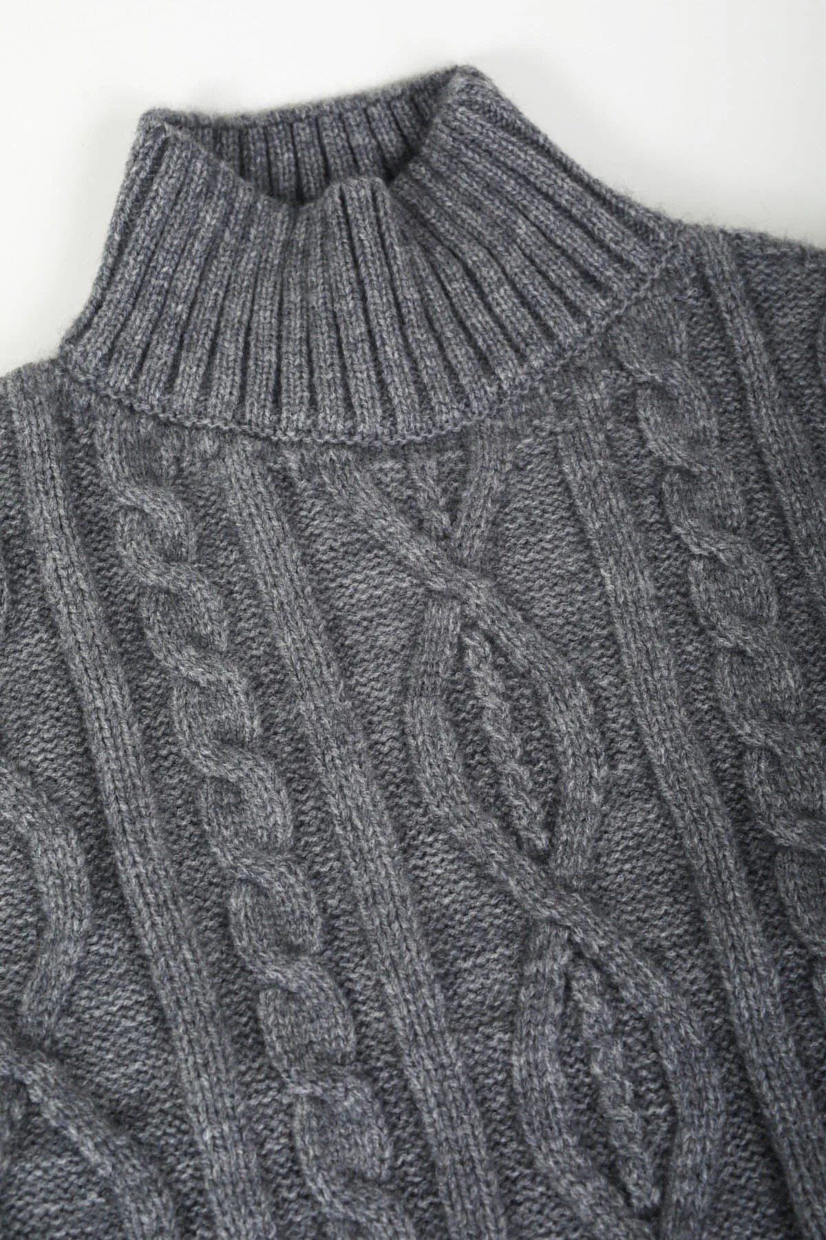 Cable Knit Vest in Grey