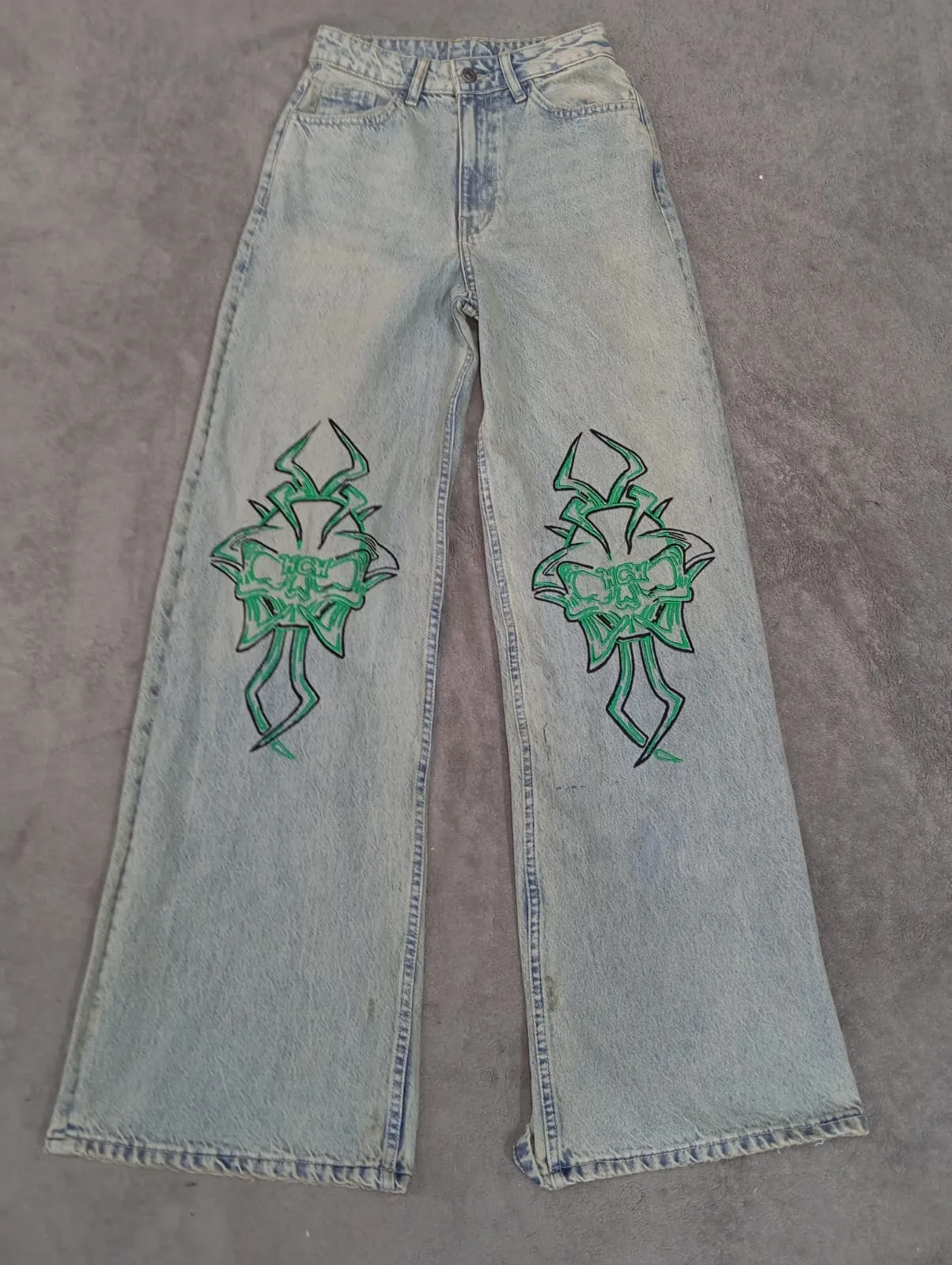 CR2477 Rework Emroidery Jeans - 10 Pcs