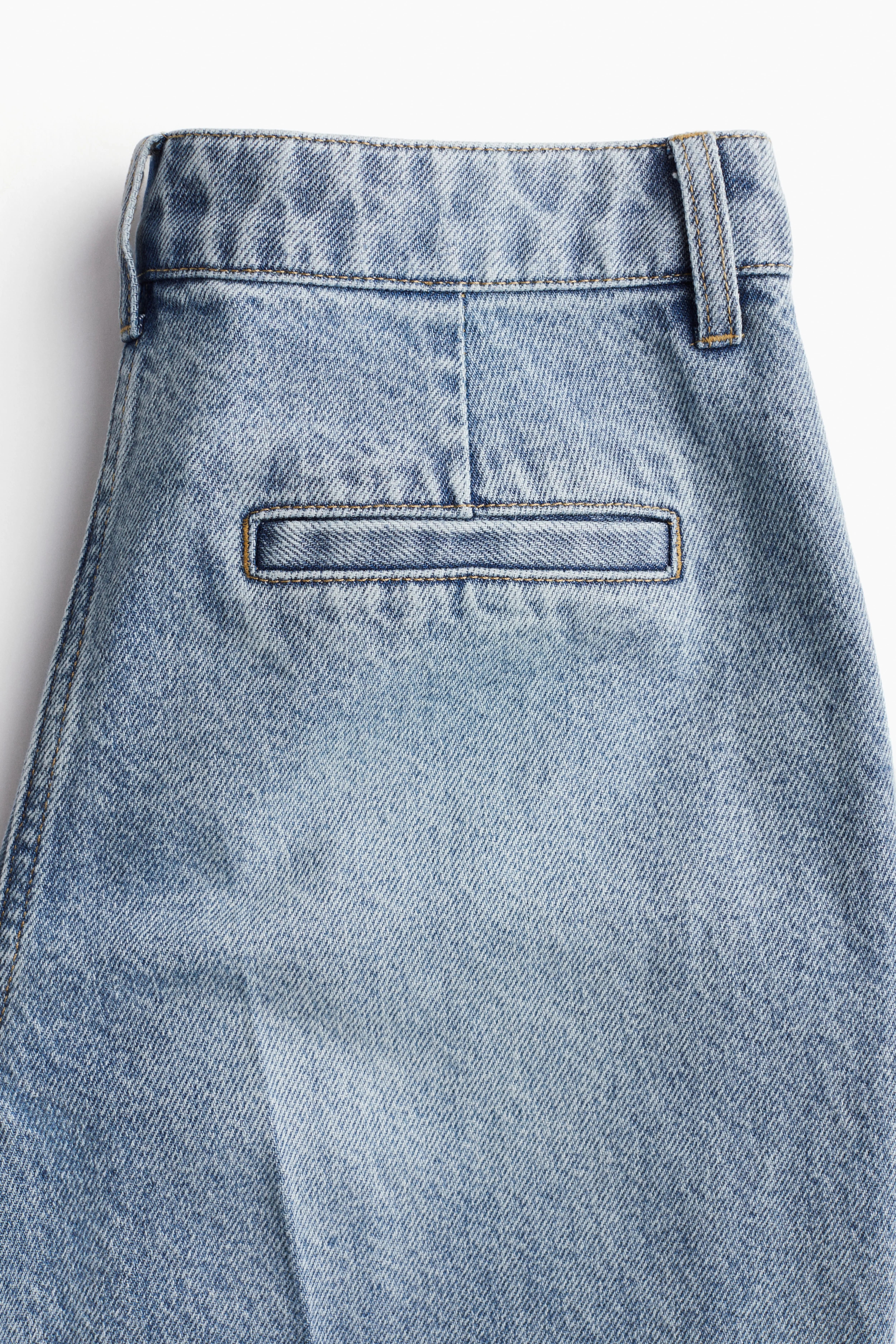 Crease-leg jeans - Regular waist - Extra-long legs - Light denim blue - Ladies | H&M GB