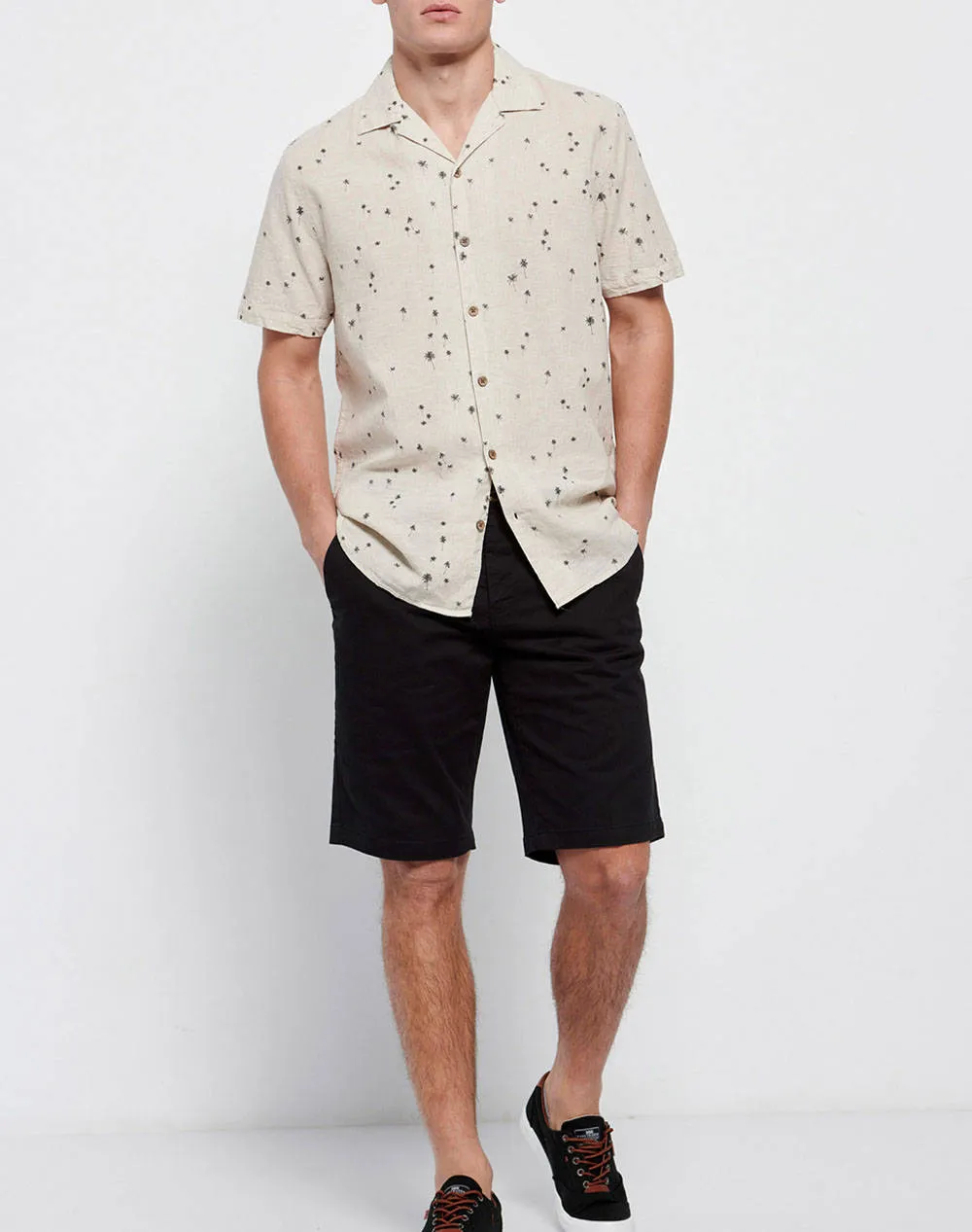 Essential chino shorts