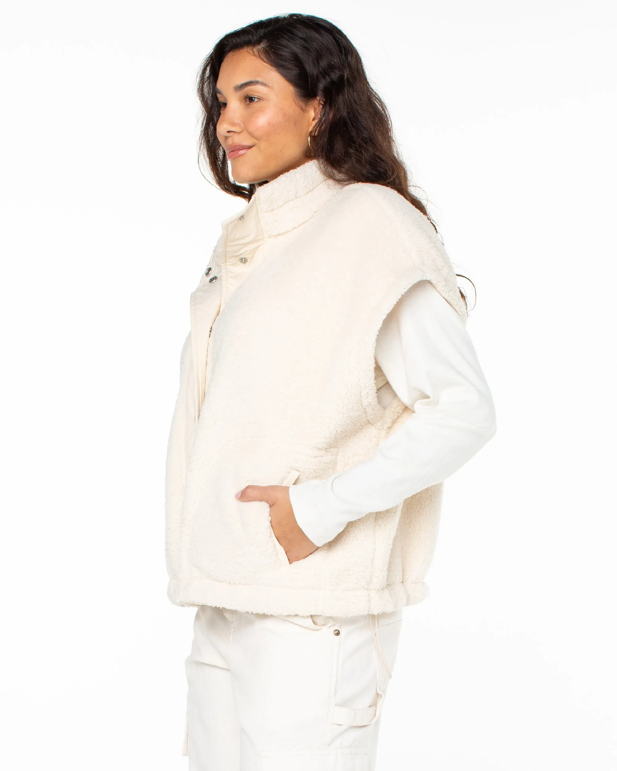 Great Divide Vest - Egret