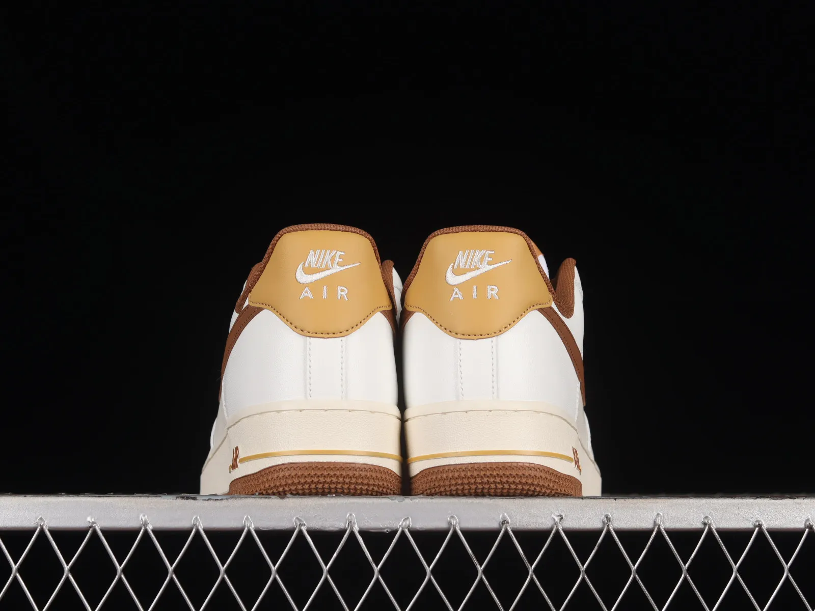 Nike Air Force 1 07 Low Badam Brown White YY3188-103