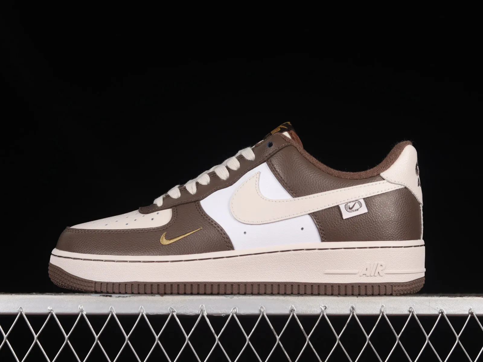 Nike Air Force 1 07 Low Brown Rice White DB3301-077