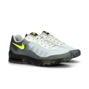 Nike Air Max Invigor Trainers