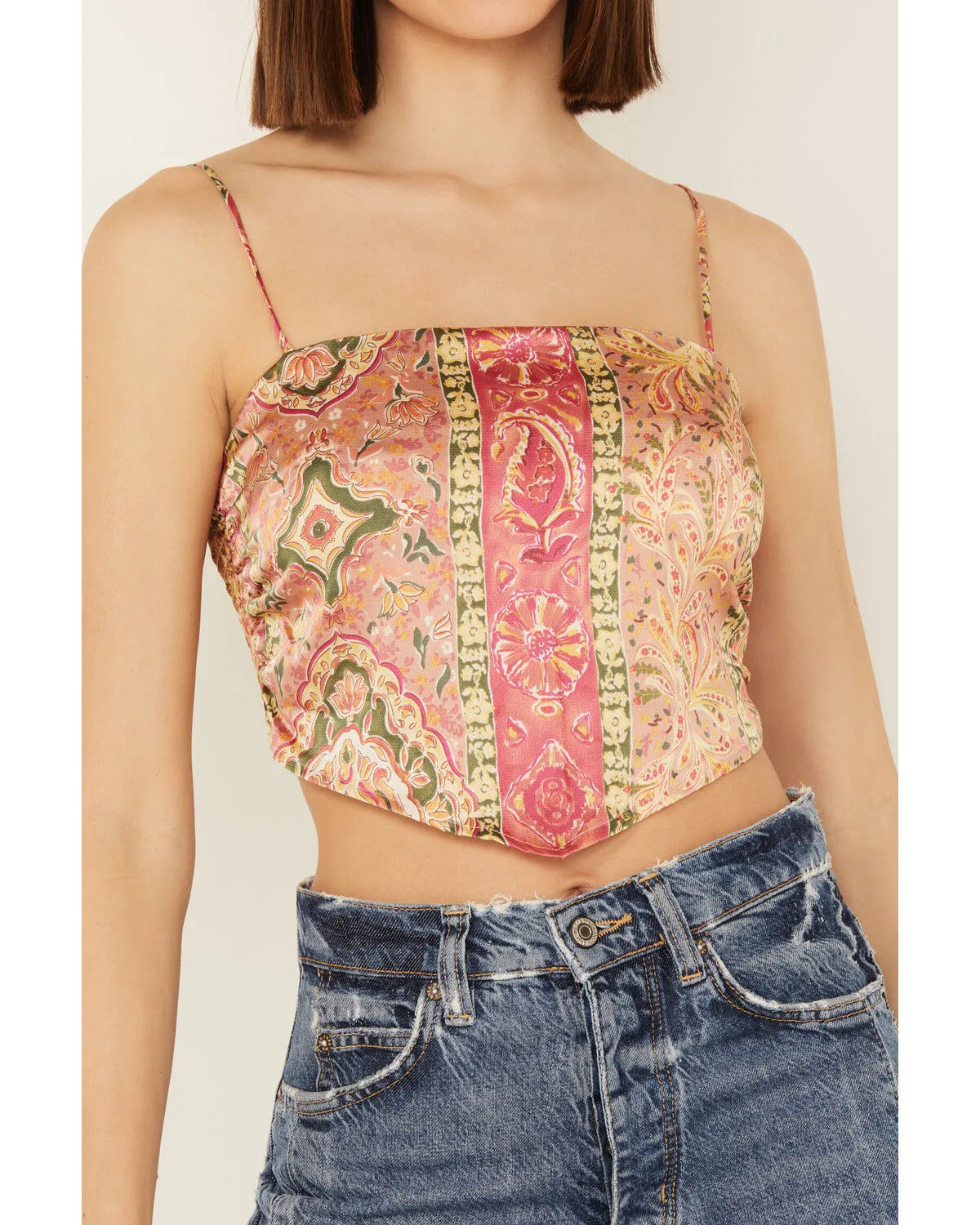 Product Name:  By Together Women's Floral Print Sleeveless Bandana Top