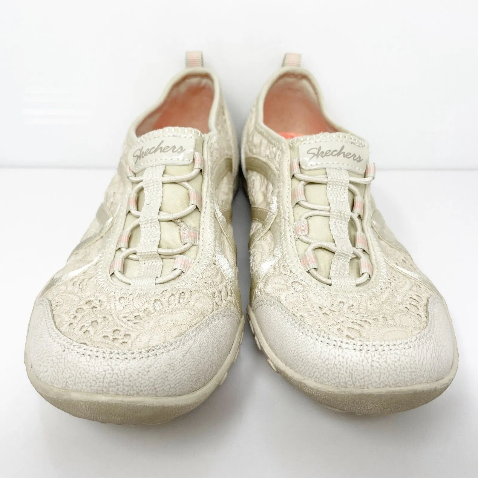 Skechers Womens Breathe Easy 23222 Beige Running Shoes Sneakers Size 5