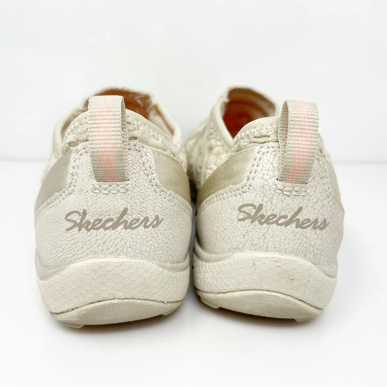 Skechers Womens Breathe Easy 23222 Beige Running Shoes Sneakers Size 5