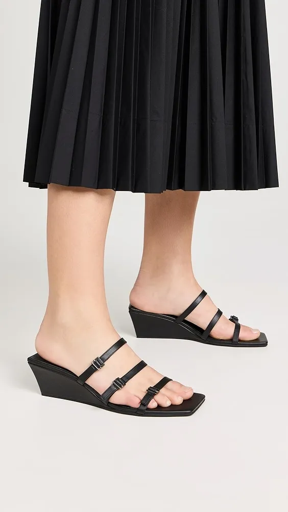 St. Agni   Mini Ring Detail Wedge Sandals 