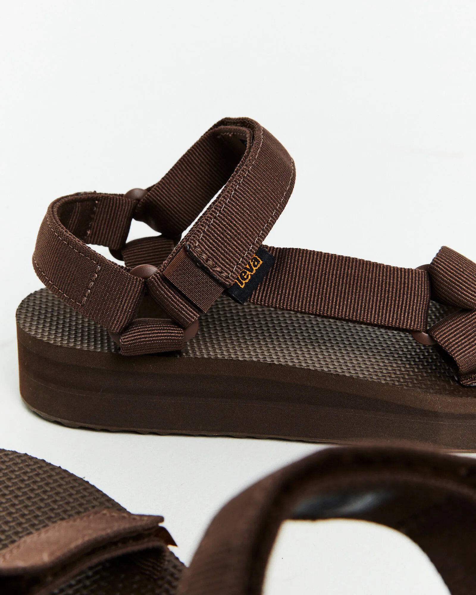 Teva W Midform Universal Sandals Rainforest Brown