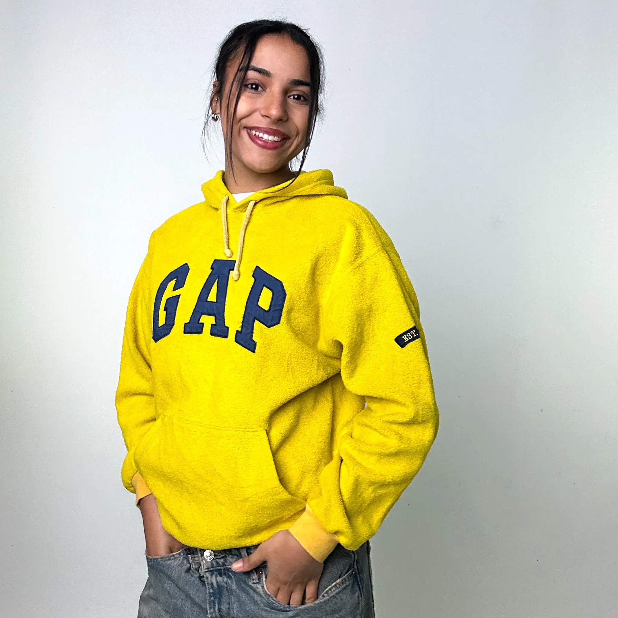 Yellow 90s GAP Fleece Spellout Hoodie Sweatshirt (M)